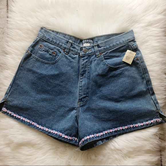 Breaker Jeans NWT High-Rise Denim Shorts Size 13 - Picture 1 of 5